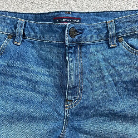 Tommy Hilfiger Womens Jean‎ Shorts Size 16 Blue Denim Rolled Cuff Hem - Picture 2 of 11